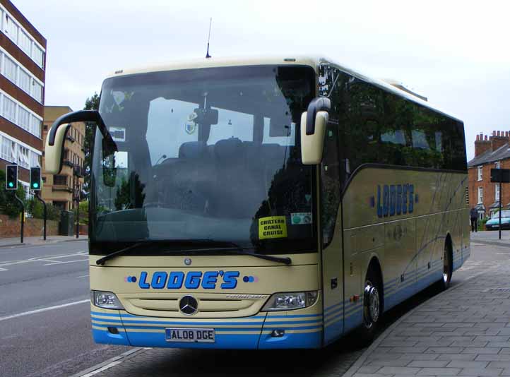 Lodges Mercedes Tourismo AL08DGE